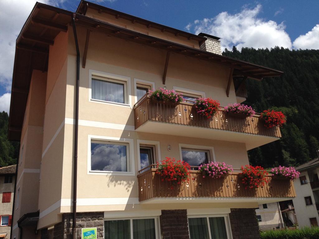 Appartamento Rose Di Bosco Predazzo Εξωτερικό φωτογραφία